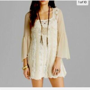 Free People Crochet Lace 30% Wool Mini Dress With Flare Sleeves NWT Size M